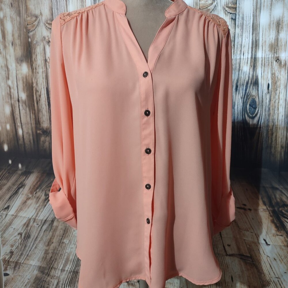 Women's Peach Blouse w/ Lace Embellishment on Backside